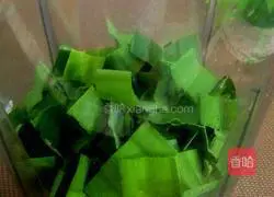 Illustration of how to make olive egg cake 3