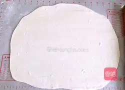 Illustration of how to make salt and pepper sesame pancakes 8