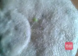 How to make scallion pancakes 7