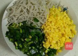 Illustration of how to make egg and leek pie 8