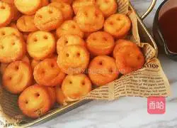 Illustration of how to make Smiling Potato Chicken Pie 10