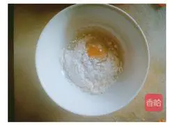 Illustration of how to make egg pancakes 3