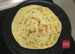 Illustration of how to make chicken fat and scallion pancakes 6