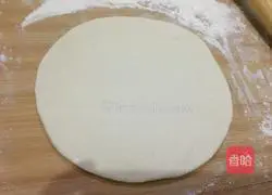 Leek and Egg Pie Recipe Illustration 12