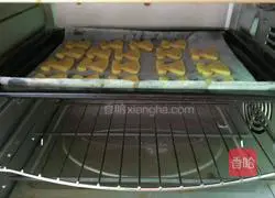 Illustration of how to make gingerbread 9