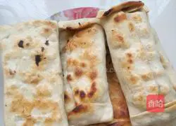 Illustration of how to make small meat patties 4