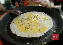 Illustration of how to make street pancakes 3