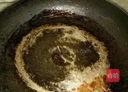 Illustration of how to make chive egg pancake 4