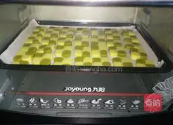 Illustration of how to make matcha original checkerboard shortbread 4