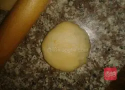 Illustration of how to make wife cake 18