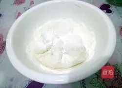 Illustration of how to make steamed shell cakes 3