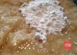 Illustration of how to make Longli fish cakes 3