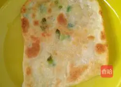 Illustration of how to make scallion pancakes 5