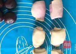 Illustration of how to make egg yolk cake 16