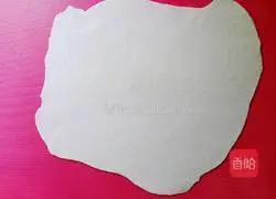 Roll the meat Illustration of how to make cakes 13