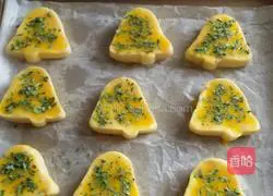 Illustration of how to make egg yolk cheese cake 8