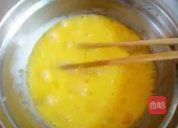 Eggs Illustration of how to make chive pancake 2