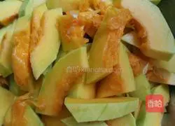 Illustration of how to make pumpkin cake 1