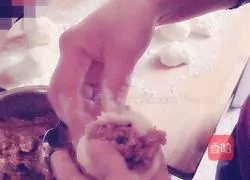 Illustration of how to make meatloaf 5