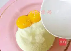 Illustration of how to make egg yolk waffles 2