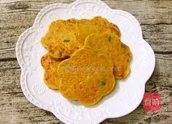 Illustration of how to make carrot and egg pancakes 12