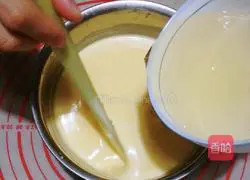 Illustration of how to make 8-inch tiramisu 9