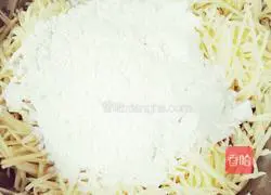 Illustration of how to make pan-fried potato pancakes 5