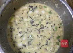 Illustration of how to make nutritious breakfast egg pancakes 3