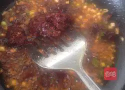 Illustration of how to make spicy double pepper naan pancakes 8