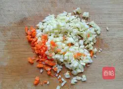 Illustration of how to make rice zucchini cake 4