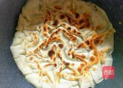 Illustration of how to make home-style sauce pancake 12