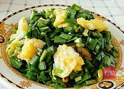 Illustration of how to make chive pancake 3