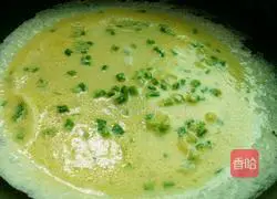 Illustration of how to make egg pancakes 8