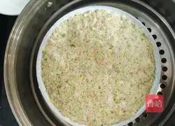 Illustration of how to make vegetable and ham pancakes 7