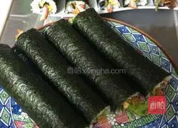 How to make hand-rolled sushi Illustration 6