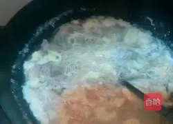 Enoki mushrooms Illustration of how to make meatloaf and egg soup 4