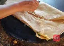 Illustration of how to make pancakes and chives box 8