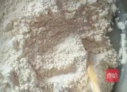 Illustration of how to make Chive Egg Pancake 1