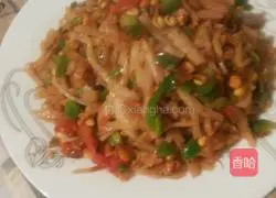 Stir-fry three colors of garlic Illustration of how to make cakes 8