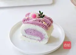 Purple potato and taro puree angel food cake Illustration of how to roll the roll 21