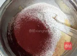 Red Velvet Banana Pound Cake Recipe Illustration 6