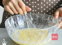 Layered ‖ Illustration of how to make strawberry waffles 4