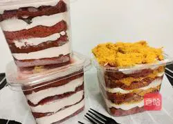 Red Velvet Strawberry Cream Cake Box Recipe Illustration 17