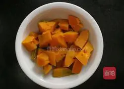 Illustration of how to make pan-fried pumpkin cake 1