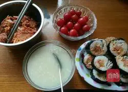 Auto Illustration of how to roll sushi 3