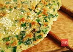 Illustration of how to make shrimp skin and chive burrito 11