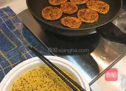Pumpkin black sesame pancake recipe 10