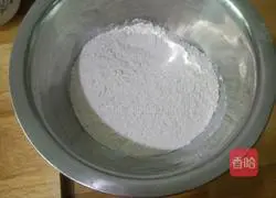 Illustration of how to make sesame cakes with oil residue 4
