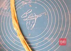 Illustration of how to make hand cakes 6