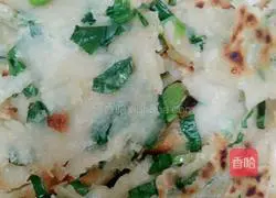 Illustration of how to make scallion hand cakes 7